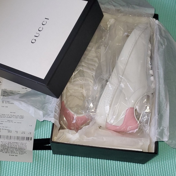 Gucci pink and white shoes brand new !! - Picture 4 of 6